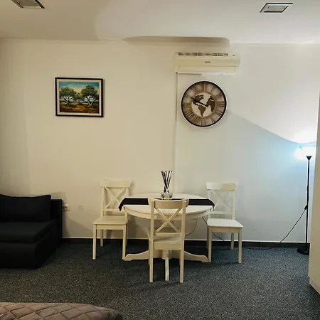 펜션 Whole House Forest-yard And Bbq, Private Parking *